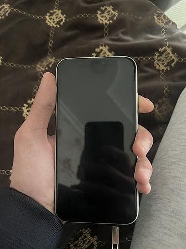 iphone 11 mağaza: IPhone 11, Ağ, Face ID — 2