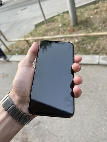 iphone 16 pro qiymet: IPhone 11 Pro Max, 256 GB, Qızılı, Simsiz şarj — 2