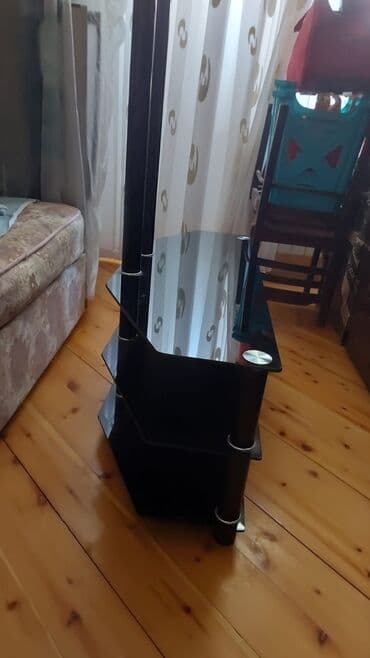 где купить матрицу для телевизора: Б/у, Прямой ТВ стенд, С полками, Стеклянный — 4