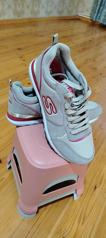 kisi ayaqqabi: Skechers kişi krosi - Model: SN 155287, rəng kodu: NAT - Ölçü: EUR 41 — 1