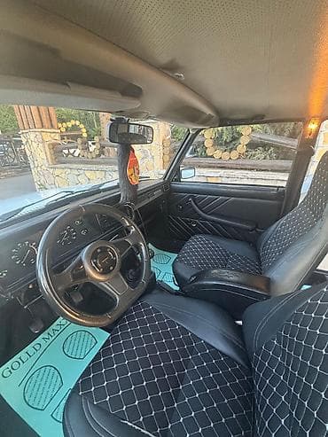 lada vesda: VAZ 2107 sedan – ağ rəng, klassik gövdə dizaynı. ela vezyetdedi hec — 7