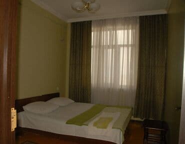 neftciler rustemov kiraye evler: Nizami rayonu,Neftçilər metrosu çıxışında,12 mərtəbənin,6-cı — 3