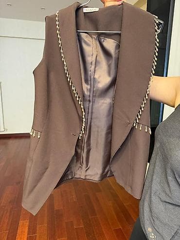 Qadın dəsti – jiletlə plissəli ətək - Rəng: kakao/qəhvəyi ton -