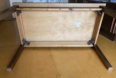 бильярдные столы бу: 2 ədəd böyük jurnal masası, biri Pribaltika istehsalı, ölçü: 112*61*53 — 3