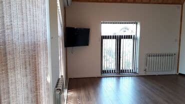 qaracuxurda ev: 200 kv. m, 5 otaqlı — 20