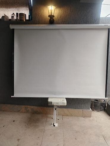 bakida parnik işi: EPSON Prayektor + perdesi tam işləkdir.Hec bir problemi — 1