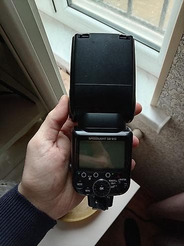 kamera işıq: Nikon Speedlight SB-910 fotoaparat üçün peşəkar xarici fləş — 2