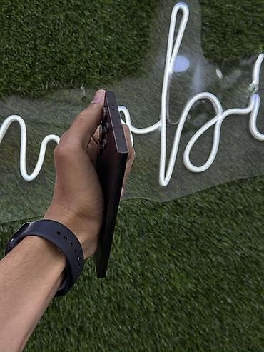telf: Samsung Galaxy S24 Ultra, rəng - Qara, Simsiz şarj — 6