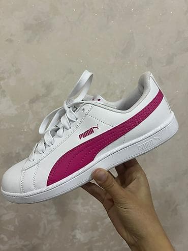 ağ krasofka: PUMA qadın krossovkaları - Model: Klassik aşağıprofilli PUMA qadın — 2