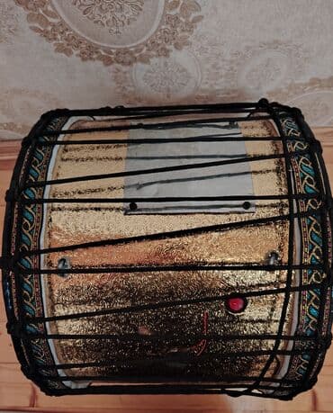 Akkordeonlar: Davul satılır ölçüsü 35 in 45 ə dir çox az işlənib yaxşı vəziyyətdədir — 3