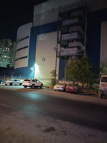 emircanda ev satisi: Elit ticarət mərkəzinin yaxınlığında yerləşən yatagxana tipli binada — 4
