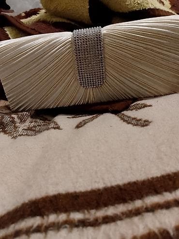 Zərgərlik əşyaları: Pulqabı — 2