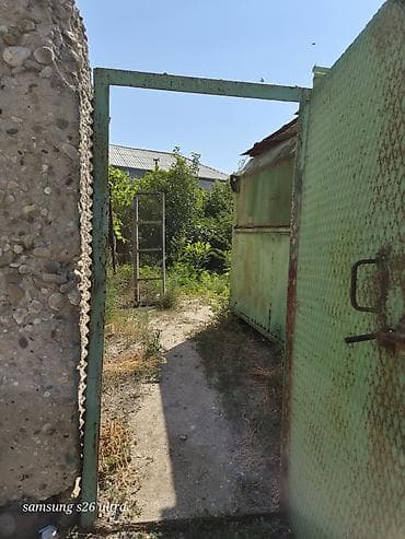 maştağada sot: Həyətyanı torpaq sahesi 4 sot yarimdir sokar poliklinka ilr uzbruz su — 2