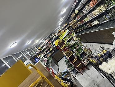 Коммерческая недвижимость: Market hazır biznes kimmi satılır Gündəlik 1000+ dövriyəsi var çox — 8