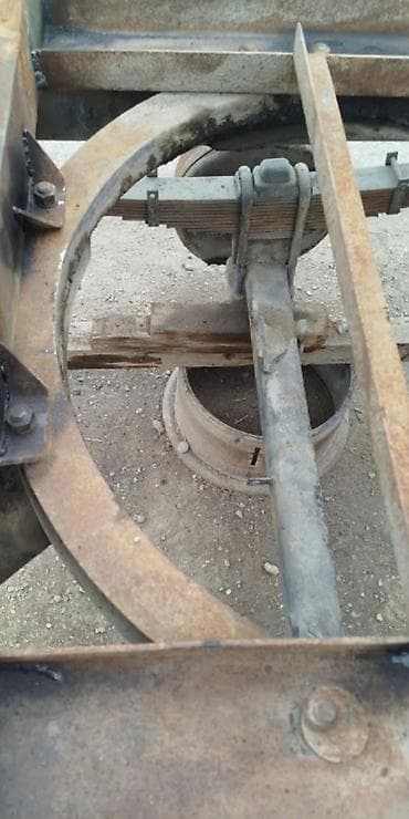 mini yer sumlayan traktor: Zil piçepi — 2