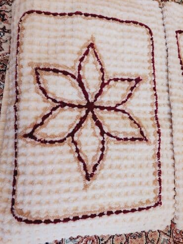 örtükler: Yataq üçün Yeni Yataq örtüyü, Ünvandan götürmə — 5