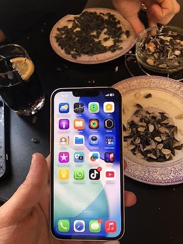 iphone nauşnik: IPhone 13, Ağ, Face ID — 7
