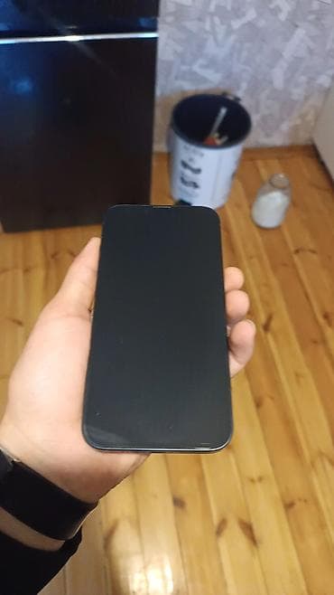 ıphone 16 plus: IPhone 13, Qara — 1
