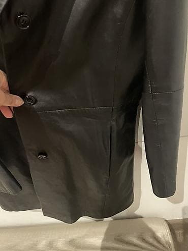 Şəxsi əşyalar: Brend Jake's, az səliqəli geyilib — 3