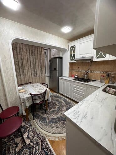 sef qap: Kupe, 5 qapı Düz dolab, Bufet, Azərbaycan — 9