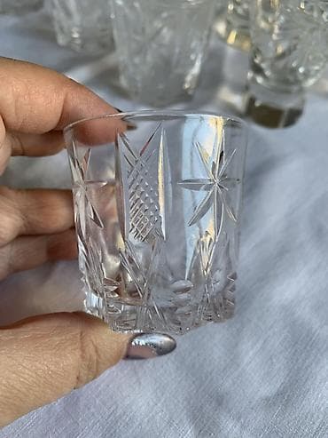 kampot qabi: Rümkalar, Şüşə — 2