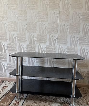 Düz TV altlığı, Polkalı, Şüşəli — 2