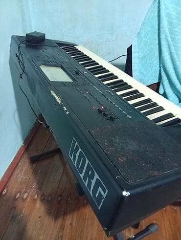 Velosipedlər: Sintezator, Korg — 2