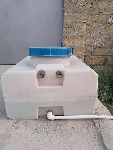 Bak, Plastik, 250 l l, İşlənmiş, Ünvandan götürmə