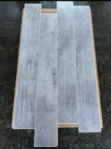 Salam laminatlarimiz 31 32 33 klass olmagala hər rəg secimi var 250 yə — 1