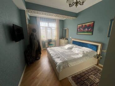 bayılda bina evləri: Binəqədi rayonu,7 mkr,Azadlıq pr,4 mərtəbənin,1-ci mərtəbəsində,2 — 3