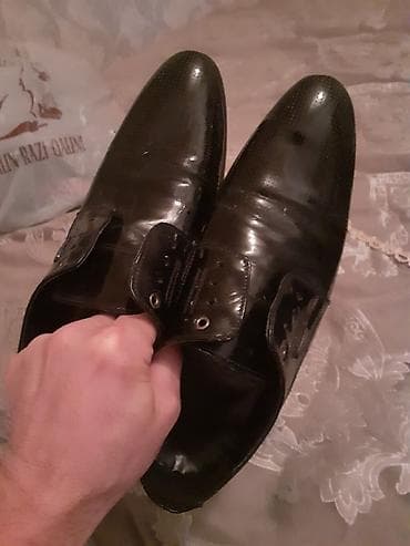 işlenmiş eşyalar: Gencede satilir klasik lakli ayaqabi Turkiye istehsalidir toydan toya — 3