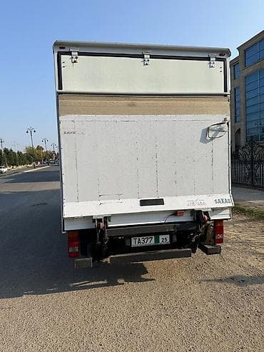 Satılır Lapa Sprinterin üsdən cixma lapasi Fordada gedir 12 V