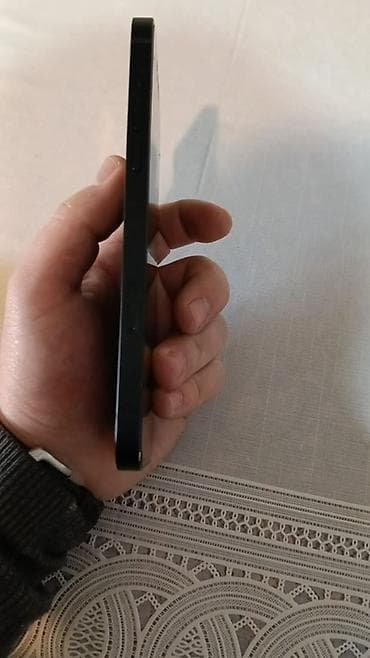 ipone 14 dubay: IPhone 14 Plus, Qara, Face ID — 2