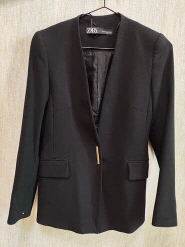 Пиджаки: Pencək
ölçü:XS
qiymət:25azn — 1