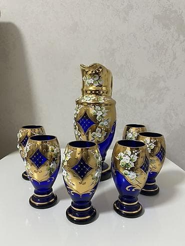 qab qasiqlar: Rəng - Göy, Xrustal, Çexiya — 2