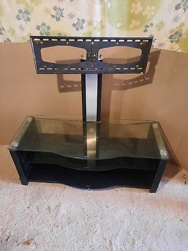 Düz TV altlığı, Polkalı, Şüşəli