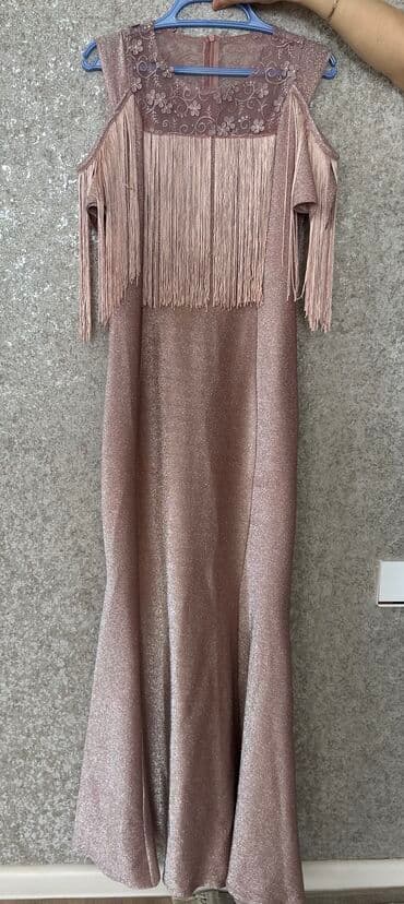 большой размер: Bir dəfə geyinilib. Razmer S-L — 2