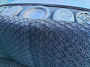 masin satiram: VAZ 2107, ağ rəng, sedan kuzov.
maşın lerik rayonundadı — 5