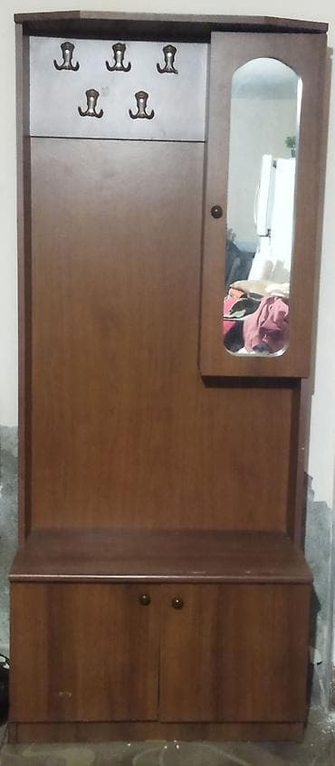 2 qapılı, Güzgülü, Qəhvəyi, Digər material, Açılan, Düz dolab