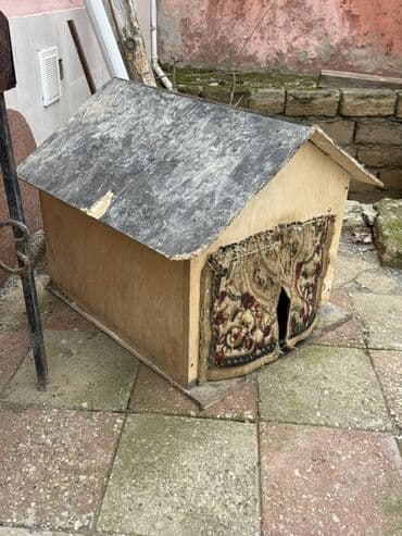 Kulonlar: Taxta it evi - Material: Kontrplak korpus, möhkəm ikitərəfli yamaclı — 1