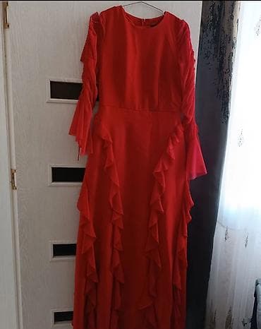 ağ donlar instagram: Qırmızı ziyafət donu - Model: Uzun kəsim, beldən yığma siluet - Rəng — 1