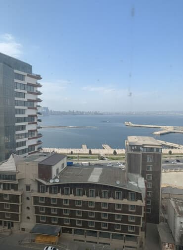 3 otaqlı, Yeni tikili, 225 kv. m