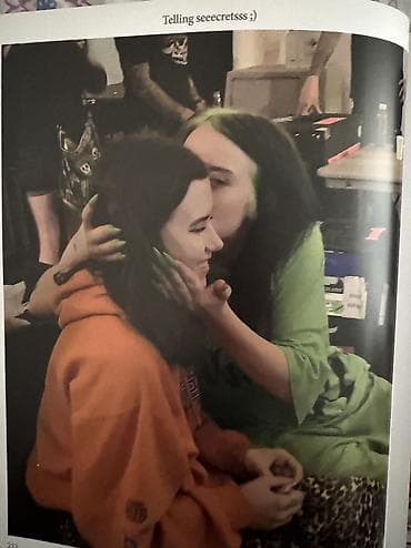 Jurnallar: Фотокнига Billie Eilish с её автографом! Включает редкие фотографии — 3