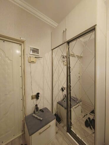 binede ipoteka evler: Bakı, Köhnə Günəşli, 3 otaqlı, Köhnə tikili, m. Əhmədli, 80 kv. m — 8