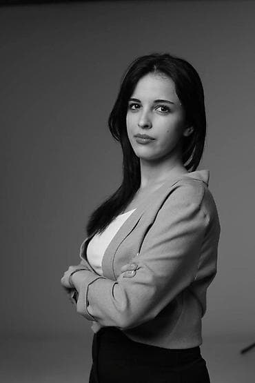 Сфера образования: Mühasibatlıq Xidmətləri Hüquqi işlər -Alqı-Satqı və Xidmət — 1