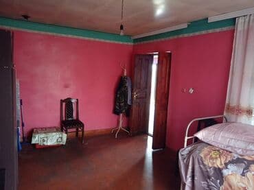 kirdite evler: Bağ evi / həyət evi - Bir mərtəbəli, ağ fasadlı, şifer damlı ev - — 8