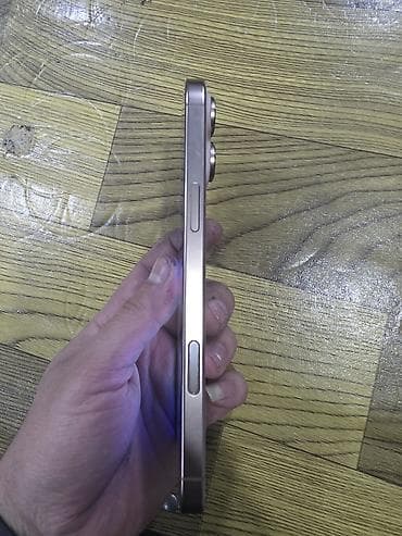 samsung omnia ii: IPhone 16 Pro Max, 256 GB, Natural Titanium, Face ID — 4