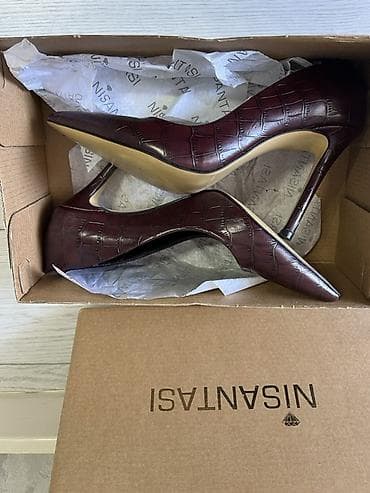 ley: Nisantasi markalı qadın klassik tufliləri - Model: stiletto, sivri — 2