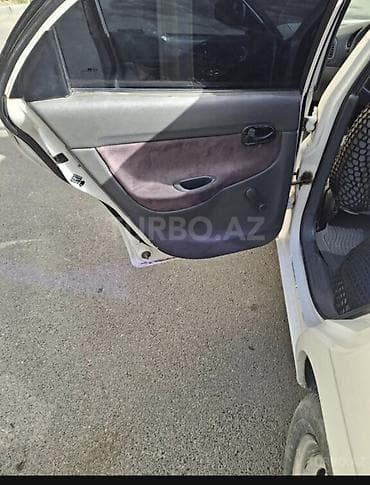 avtomobil örtükləri: Daewoo Nubira sedan – . Tecili. son qiymetdi . ağ rəng Texniki — 9