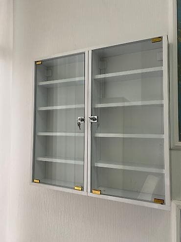 islenmis polkalar: 2 ay islenib. Ela veziyyetdedir. Manikur stollari 1x150Az )Ustune — 10